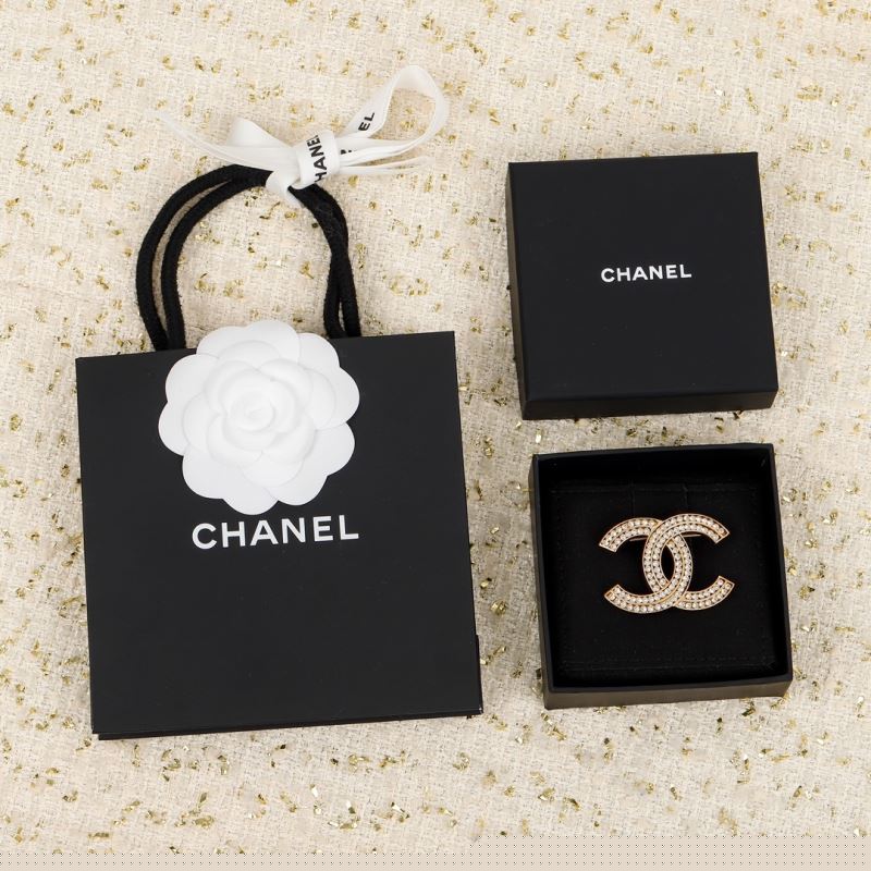 Ch*el brooches